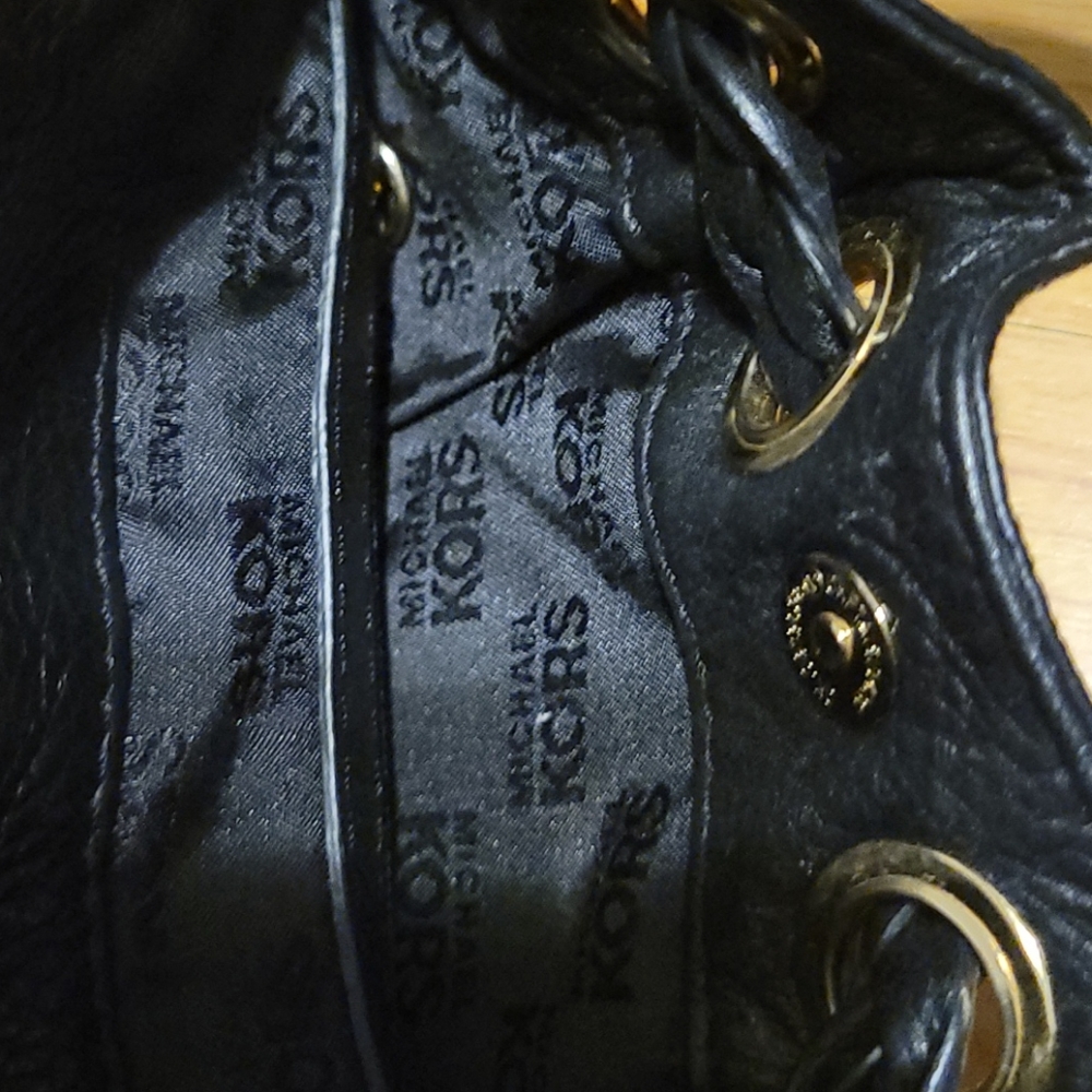 Michael Kors Black and Khaki MK Logo Crossbody Bag - Picture 4 of 9